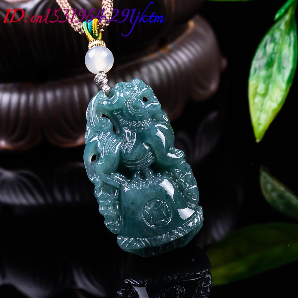 Burmese Jadeite Pixiu Pendant  - đánh giá và giá Usa Vintage Fashion