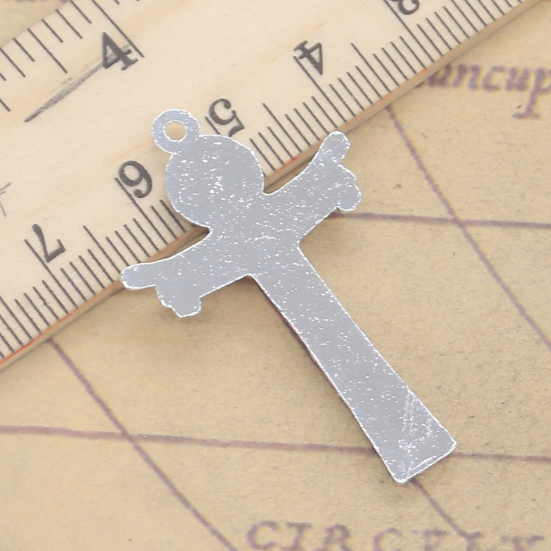 10pcs Charms Cross Jesus 40x24 - đánh giá và giá Vintage Fashion Finds