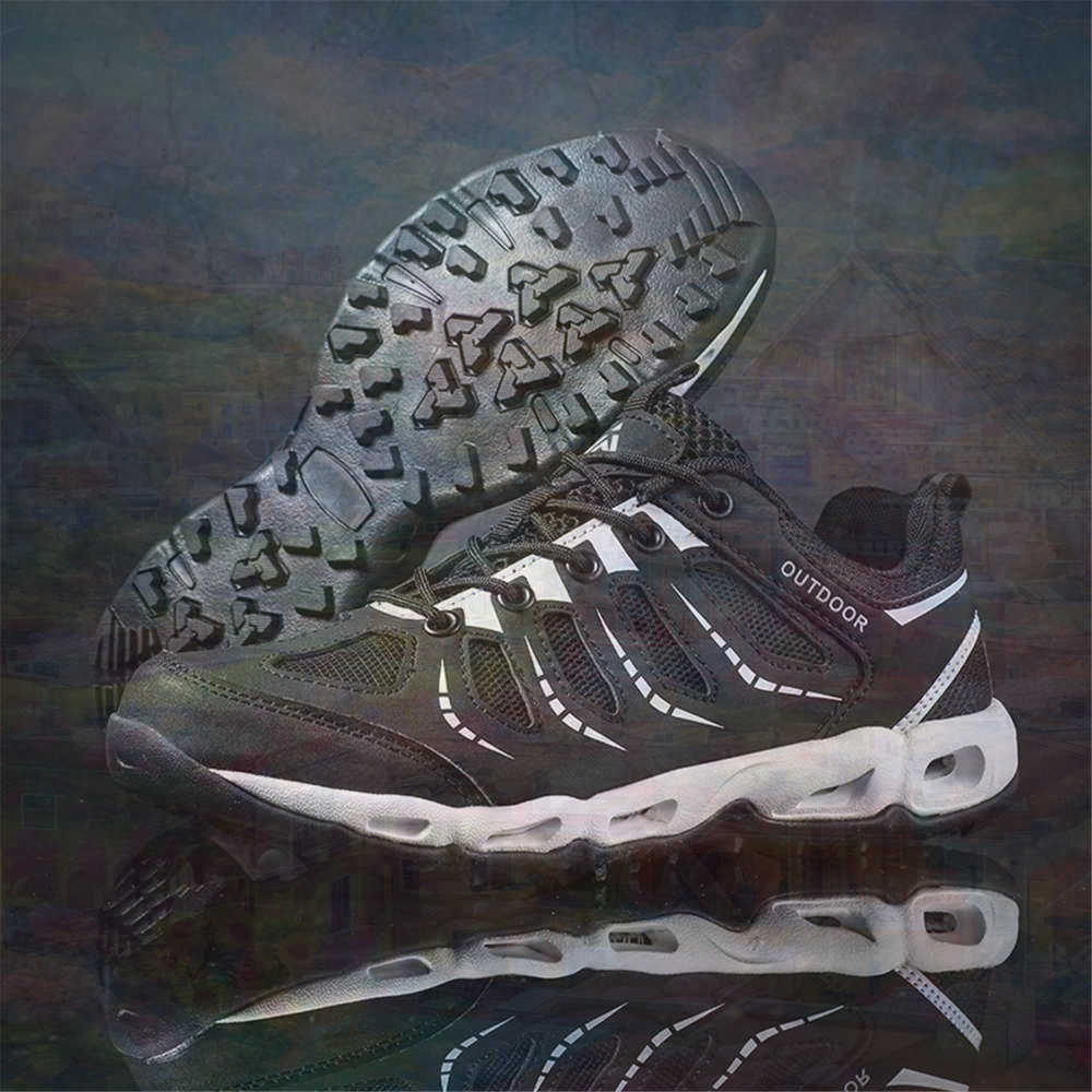 Sumer Round Tip Silver Sneaker - đánh giá và giá Vintage Fashion Collection