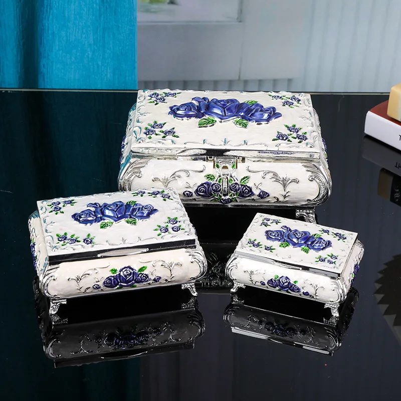 Enameled Metal Jewelry Box, Vi - đánh giá và giá Vintage Fashion Pieces