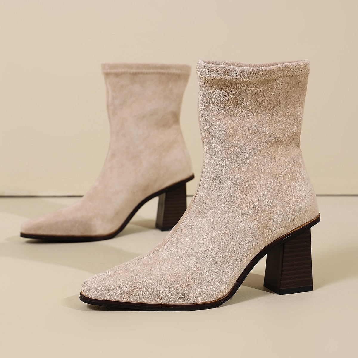 Vintage Women Ankle Boots 2026 - đánh giá và giá Vintage Fashion Fabrics