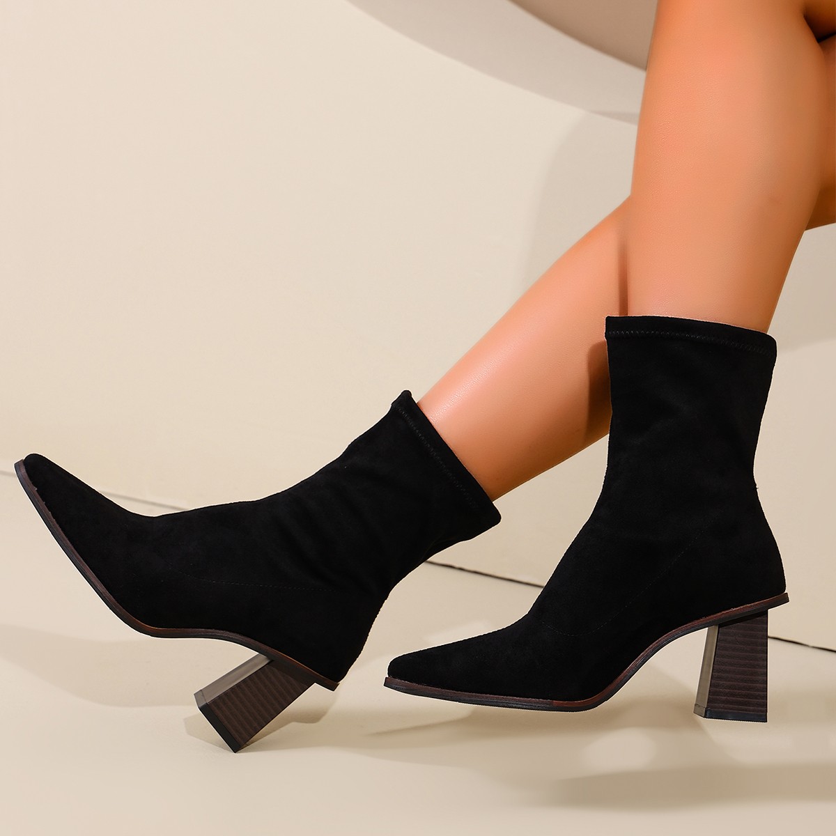 Vintage Women Ankle Boots 2026 - đánh giá và giá Vintage Fashion Fabrics